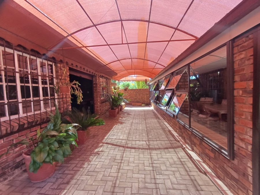 3 Bedroom Property for Sale in Vaal Park North West